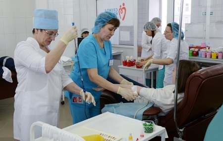 В клиниках остаются 5 пострадавших в пожаре в кемеровском ТРЦ «Зимняя вишня»