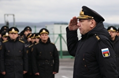 Врио главкома ВМФ Моисеев принял участие в церемонии по случаю Дня подводника