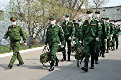 Генштаб: срочники будут служить в соединениях и частях на территории России