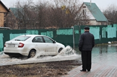 Тюменцы, чьи дома были подтоплены, получат дополнительно по 10 тыс. рублей