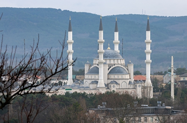 Соборная мечеть Крыма провела первый намаз