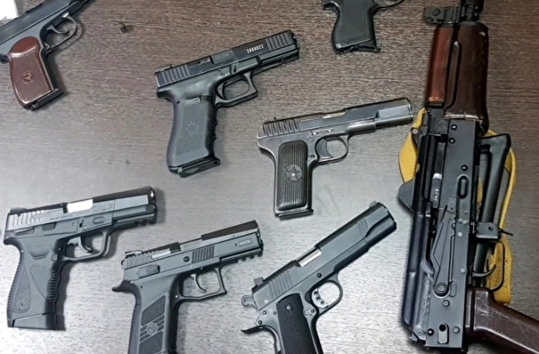 ФСБ сообщила о задержании более 130 нелегальных "оружейников" в 48 регионах РФ