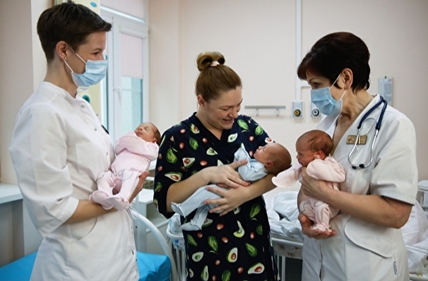 Выплату многодетным матерям в Ростовской области увеличили до 100 тыс. рублей