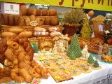 Праздник хлеба отметили в Алтайском крае детскими играми и демонстрацией необычной выпечки
