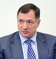 Заместитель мэра Москвы по вопросам градостроительной политики и строительства М.Хуснуллин: "Важнейшая задача - сформировать не менее миллиона рабочих мест на новых территориях"