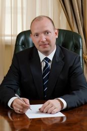 Гендиректор "ВСМПО-Ависма" М.Воеводин: "Наша цель - занять 35% мирового рынка титана"