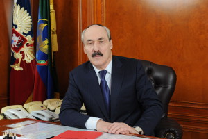Глава Дагестана Р.Абдулатипов: "Дагестан готов к напряженной работе во имя динамичного, эффективного развития"