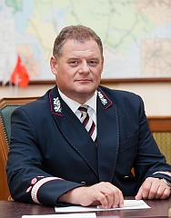 Начальник Октябрьской железной дороги О.Валинский: "В 2015 году отработали уверенно, несмотря на негативные тенденции в экономике"