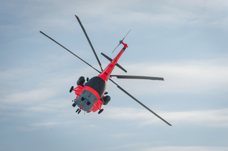 По факту жесткой посадки вертолета Robinson на Алтае возбуждено дело о нарушении правил безопасности