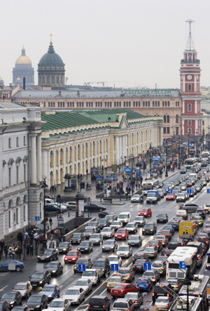 В центре Петербурга в августе-октябре будет ограничено движение транспорта