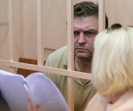 Экс-губернатор Кировской области Никита Белых останется под арестом до середины декабря