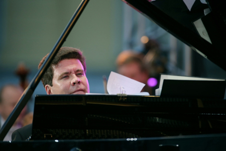 Пианист Мацуев сыграет в Пскове во время открытия фестиваля "Заповедник"