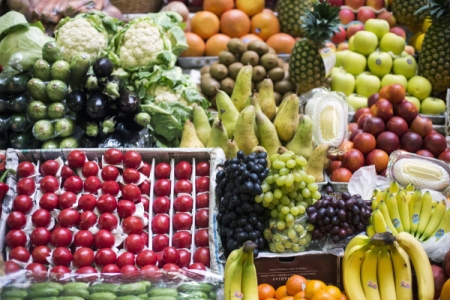 Россельхознадзор ограничил квоты на ввоз овощей и фруктов из КНР до 24 тонн.