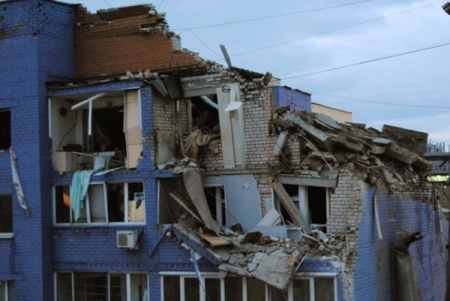 Еще четыре тела обнаружено под завалами разрушенного взрывом доме в Рязани