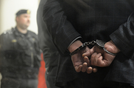 Начальник отдела капстроительства из отделения петербургского ПФР задержан за взятку