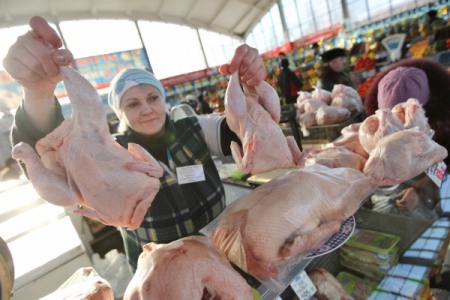 Экспорт птицы из пяти регионов РФ запрещен из-за угрозы распространения гриппа птиц