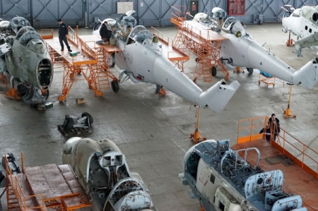 "Вертолеты России" в 2017 году готовы обеспечить заказами Севастопольское авиапредприятие на 600 млн руб