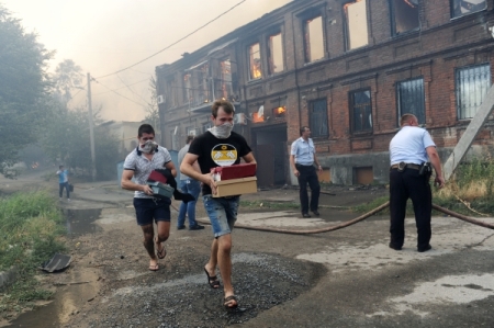 Ликвидирован пожар в центре Ростова-на-Дону, уничтоживший десятки частных домов
