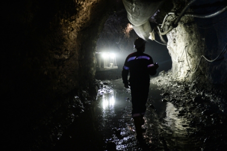 Средства для расчета с голодающими шахтерами поступили на счет рудника в Забайкалье