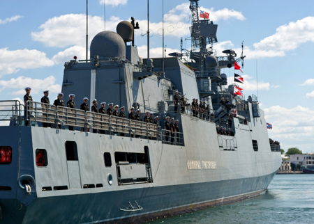 Фрегат "Адмирал Григорович" возглавит Постоянное оперативное соединение ВМФ России в Средиземном море