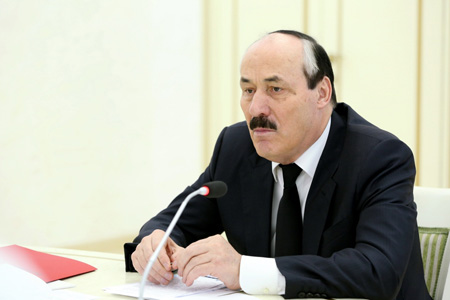 Глава Дагестана перед уходом поблагодарил депутатов и жителей республики