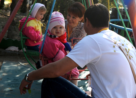 В Мосгордуме поддерживают предложения по росту пособий семьям с детьми