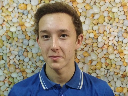 Школьник из Челябинской области, спасший тонувшего друга, стал победителем в номинации "Дети-герои" на фестивале "Созвездие мужества"