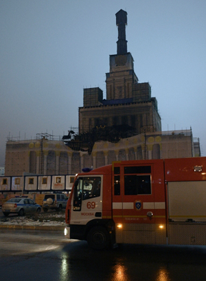 Павильон "Центральный" на ВДНХ в Москве не пострадал от пожара