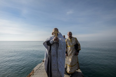 Океаны Земли освятят священники РПЦ в крещенскую ночь
