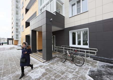Более 30 московских домов смогут принять в этом году переселенцев по программе реновации