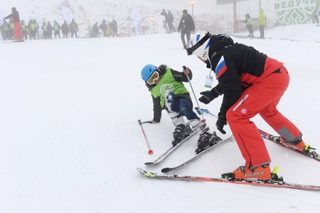 Около 140 инструкторов по горнолыжному спорту примут участие в соревнованиях в Сочи