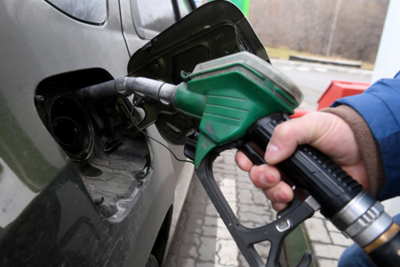 Башнефть вновь повысила цены на бензин в Башкирии, пятый раз за 2018 год