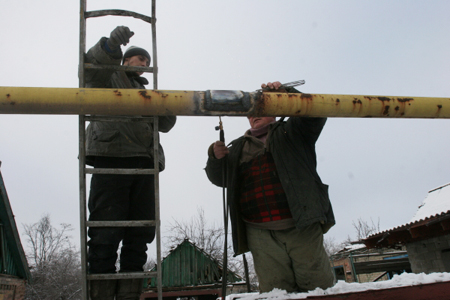 Шесть дагестанских сел остались без газа из-за утечки на газопроводе