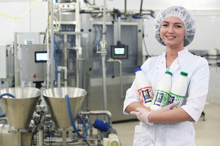Молочная робоферма и мини-цех по переработке молока за 85 млн руб запущены в Калужской области