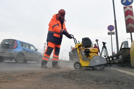 Свыше 300 км региональных дорог отремонтируют в Тверской области в 2018 году