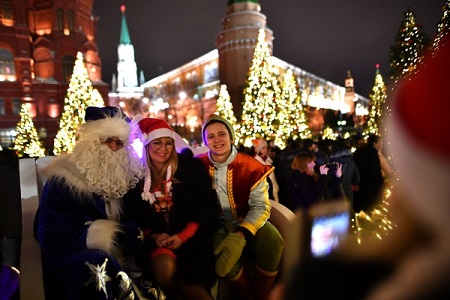 Россияне будут отдыхать 10 дней на новогодних каникулах в 2019 году - Минтруд