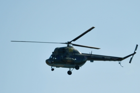 Вертолет Ми-2 совершил жесткую посадку в Тюменской области, пострадавших нет