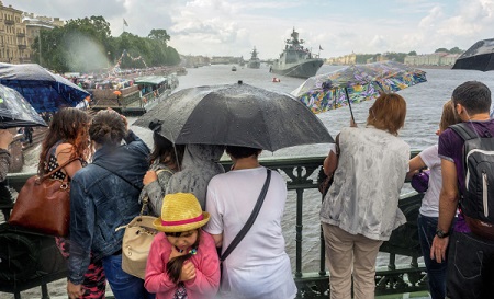 Сильные дожди ожидаются в Петербурге и области в середине недели