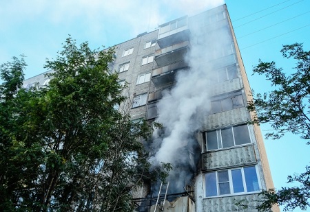 Пожар произошел в многоквартирном доме в Воронеже, эвакуировали 50 жильцов