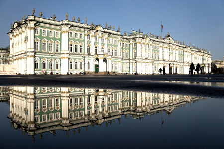 Зимний дворец закроют для посетителей в день встречи Путина и Курца