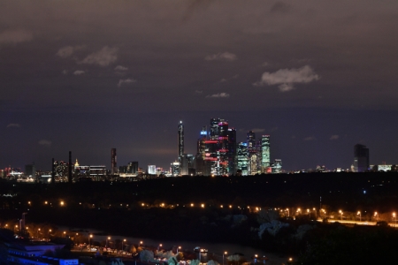 Москвич ежегодно расходует электроэнергии меньше, чем житель Лондона и Нью-Йорка - Бирюков
