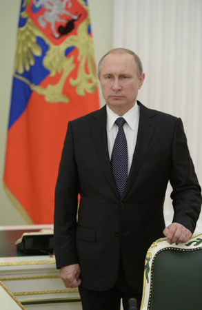 РФ продолжит отвечать на западные санкции - Путин