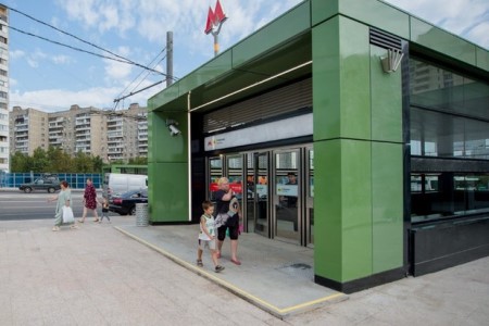 Переходы и перехватывающие парковки построят у станции метро "Рассказовка"