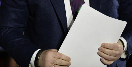 Мяхар подал заявление о снятии кандидатуры с выборов главы Хакасии