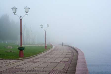 Облака тумана, похожие на смог, затянули Ставрополь и его северные окрестности