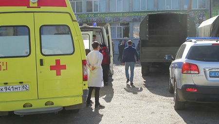 39 пострадавших в керченском колледже находятся в больницах Крыма, еще двое - в кубанской клинике