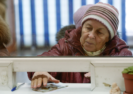Саратовская облдума утвердила законопроект о прожиточном минимуме пенсионеров на 2019 год