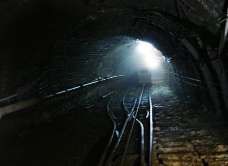 Горняков шахты "Есаульская" в Кузбассе вывели на поверхность из-за отключения вентилятора