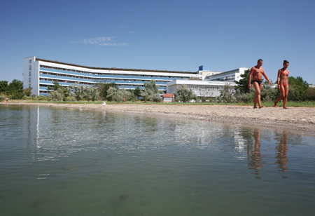 Севастопольская компания построит набережную на крымском курорте Саки за 1,15 млрд рублей