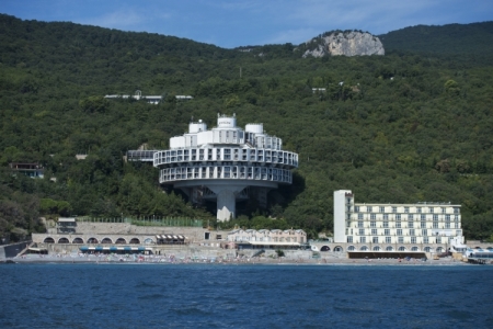 Четыре муниципалитета в Крыму будут взимать курортный сбор с мая 2019 года